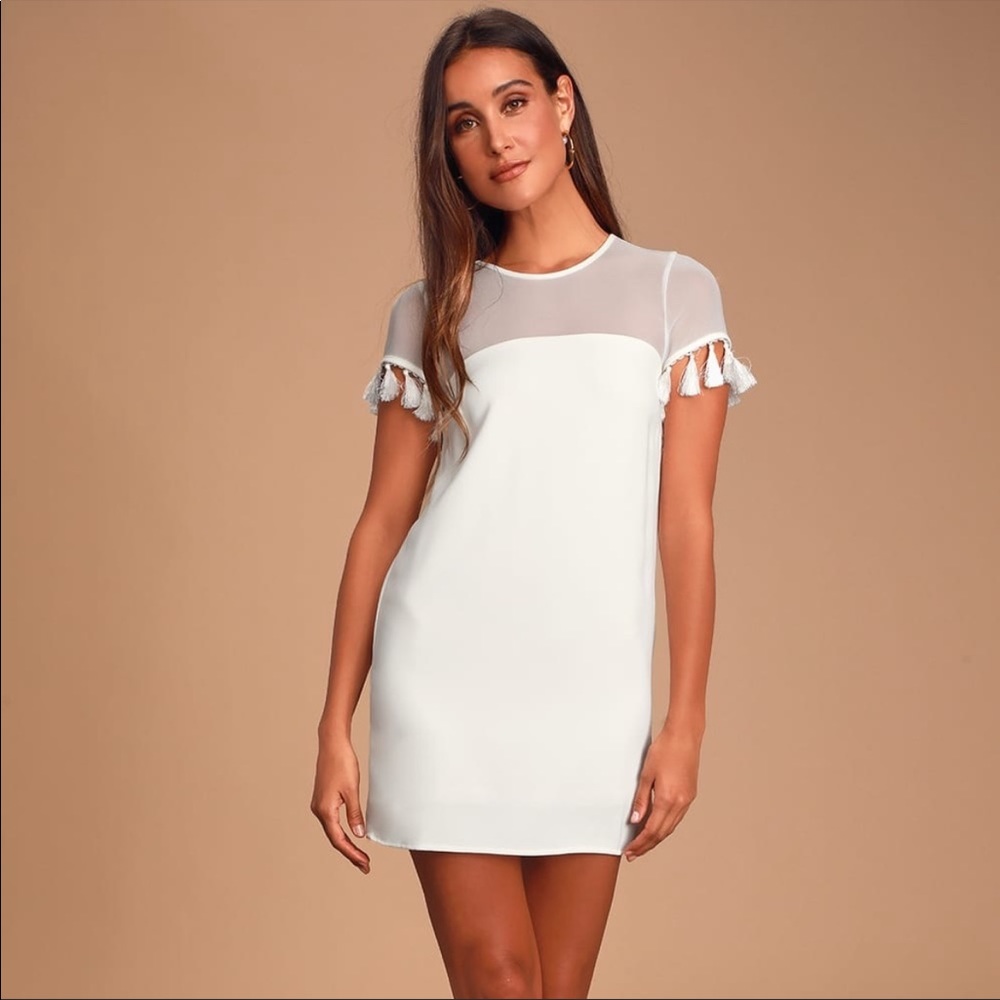 NWT Lulu’s Iced Latte White Shift Dress